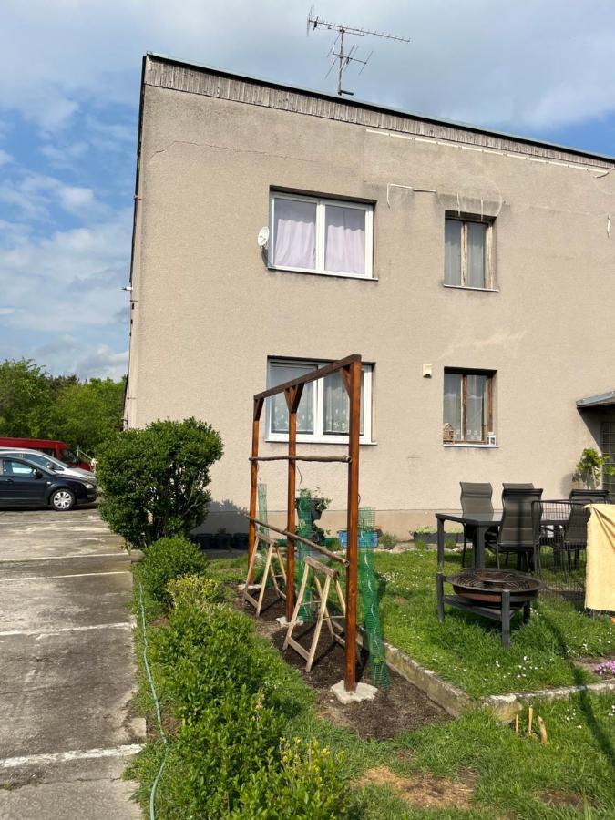 Apartamento Monstera I Kolín Exterior foto